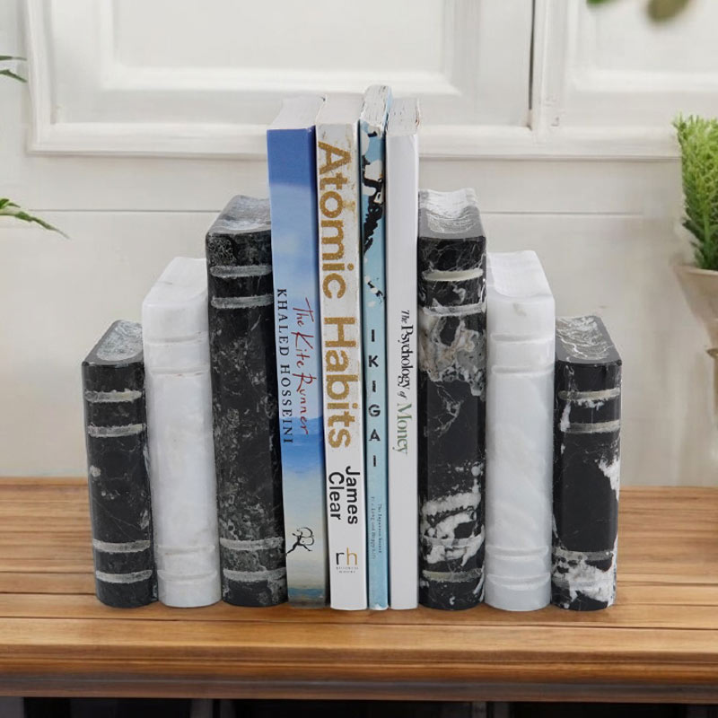 3 Books Bookends